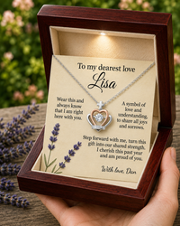 Personalized Name Necklace for Wife Girlfriend - Free Engraving & Gift Box