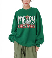Merry Christmas T-Shirt – Cute Holiday Bow Christmas Tree Graphic Tee, Girly Xmas Gift