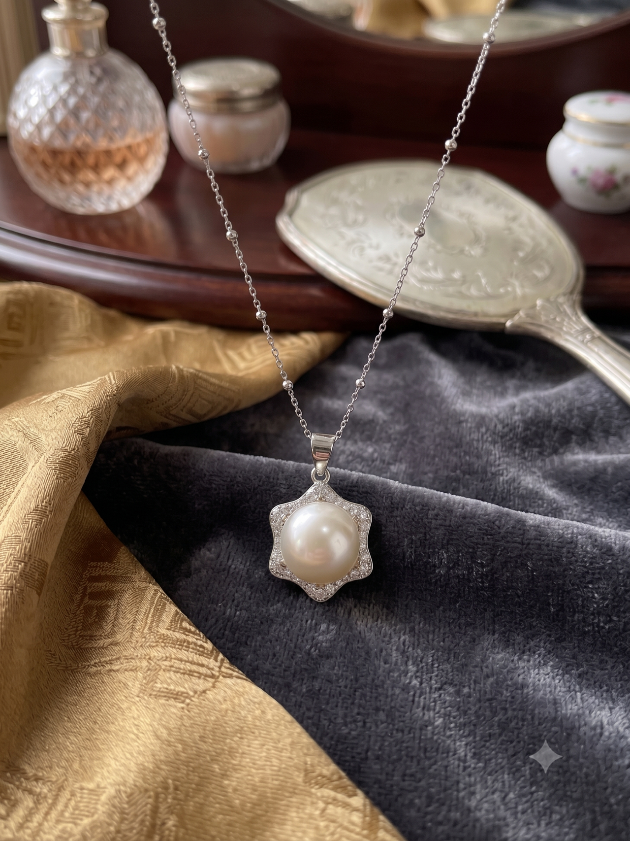 Geometric Star Pearl Pendant Necklace for Women, Luxury Self-Purchase Jewelry, Classic Hexagon Necklace