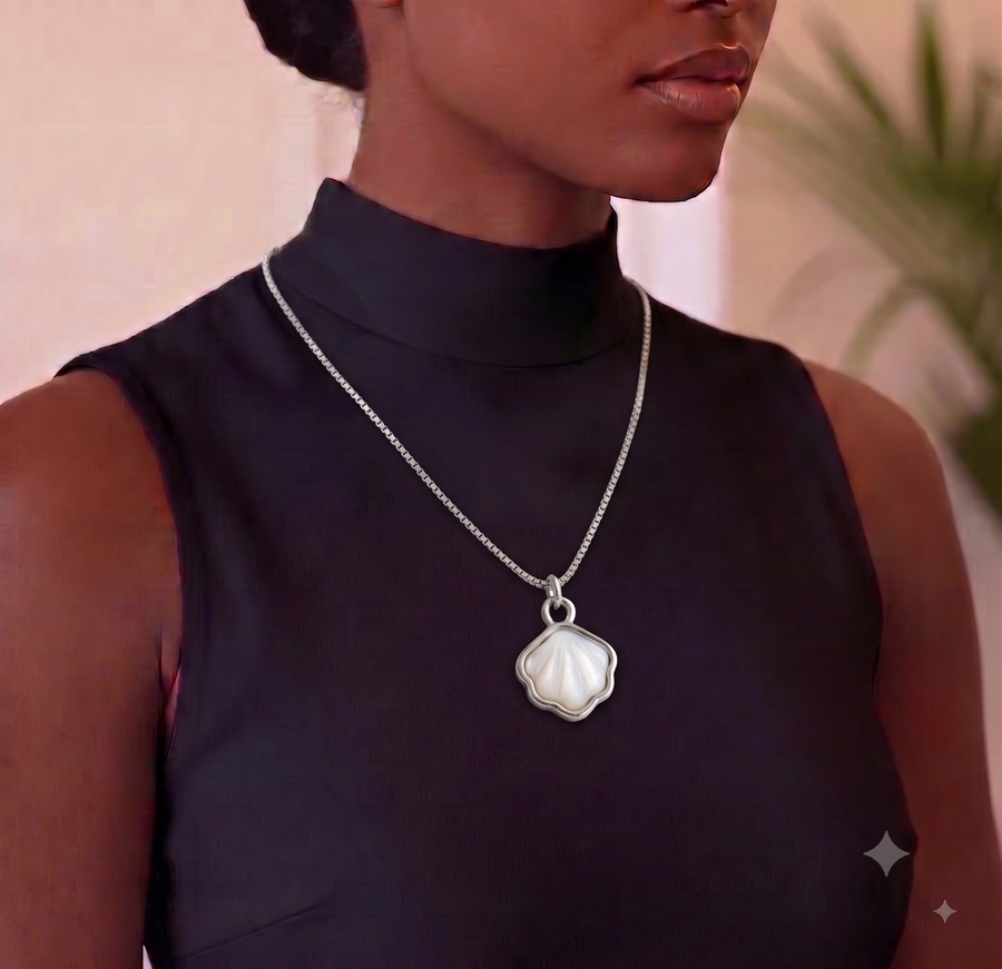 Scallop Shell Pearl Pendant Necklace for Women, Luxury Self-Purchase Jewelry, Classic Beach Necklace