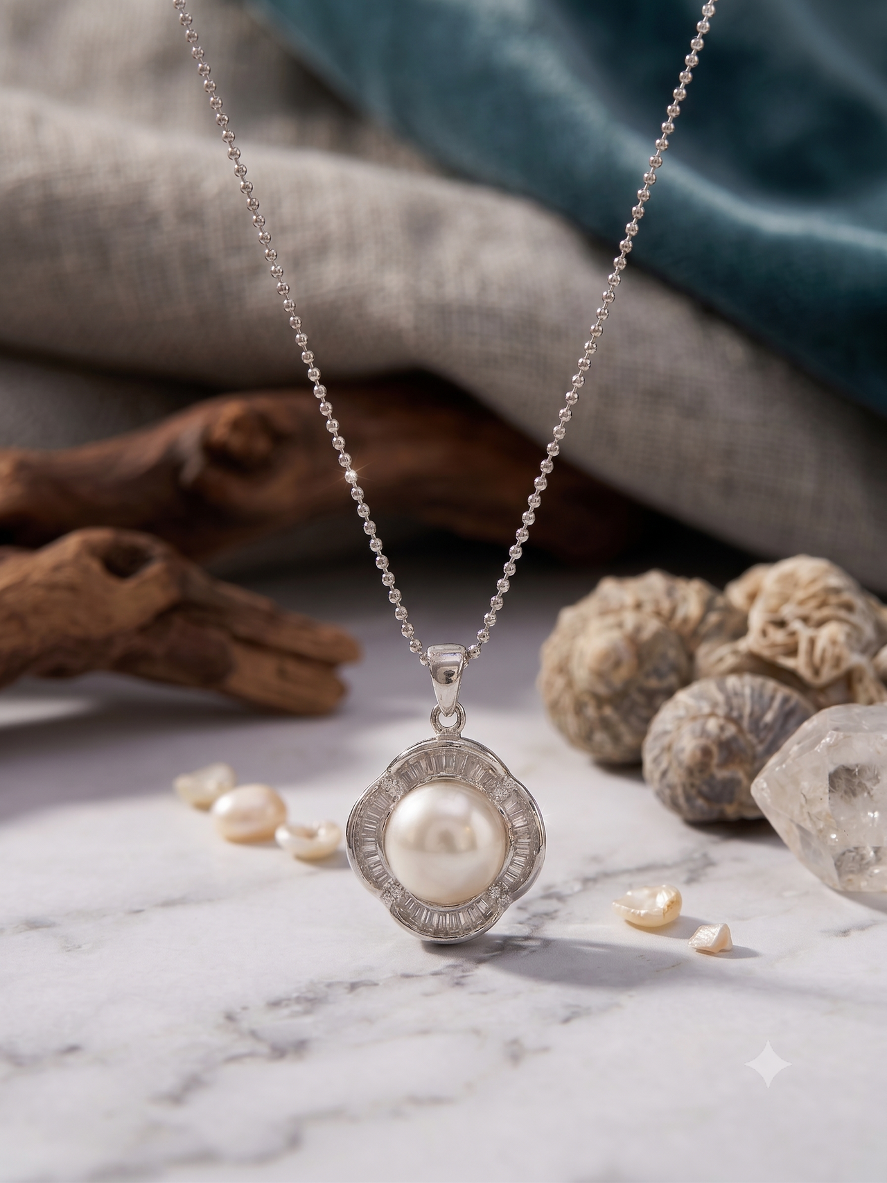 Art Deco Pearl Pendant Necklace for Women, Luxury Self-Purchase Jewelry, Classic Floral Pearl Necklace