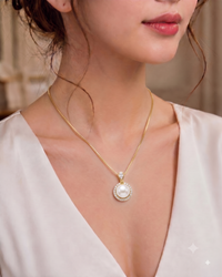 Gold Halo White Pearl Pendant Necklace, Luxury Self-Reward Jewelry for Women, Elegant Round Pendant Gift for Yourself