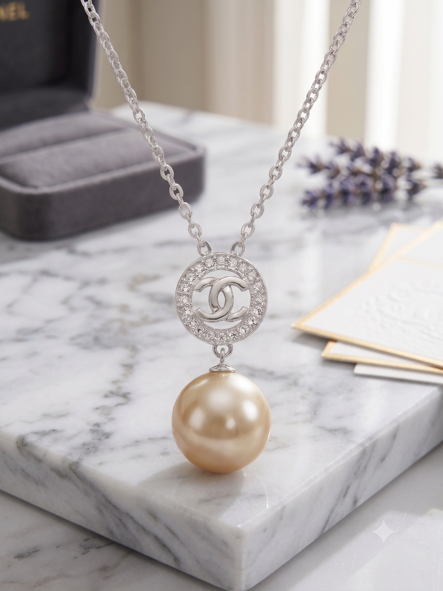 Interlocking CC Golden Pearl Pendant Necklace, Luxury Self-Reward Jewelry for Women, Elegant Designer-Inspired Necklace for Yourself