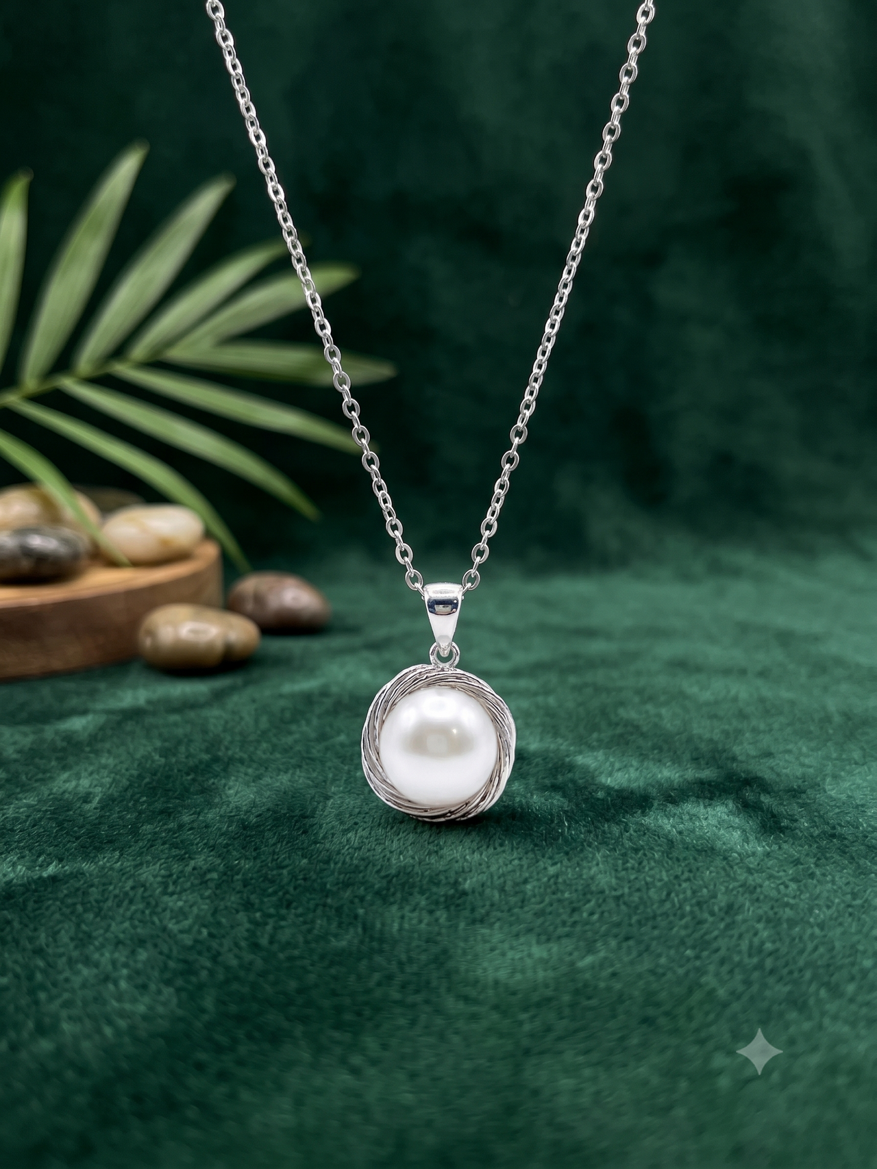 Wrapped Wire Pearl Pendant Necklace for Women, Luxury Self-Purchase Jewelry, Classic Nest Necklace