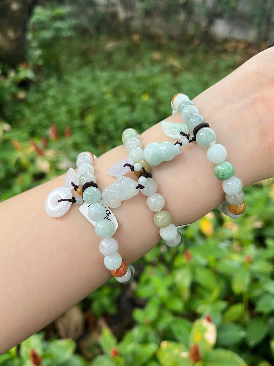 WOMEN'S DESIGNED BRACELET-JADE BRACELET WITH PIXIU DRAGON, LUCKY JADE COIN, JADE GOURD-ROUND NATURAL JADE STONE BRACELET-JEWELRY GIFT