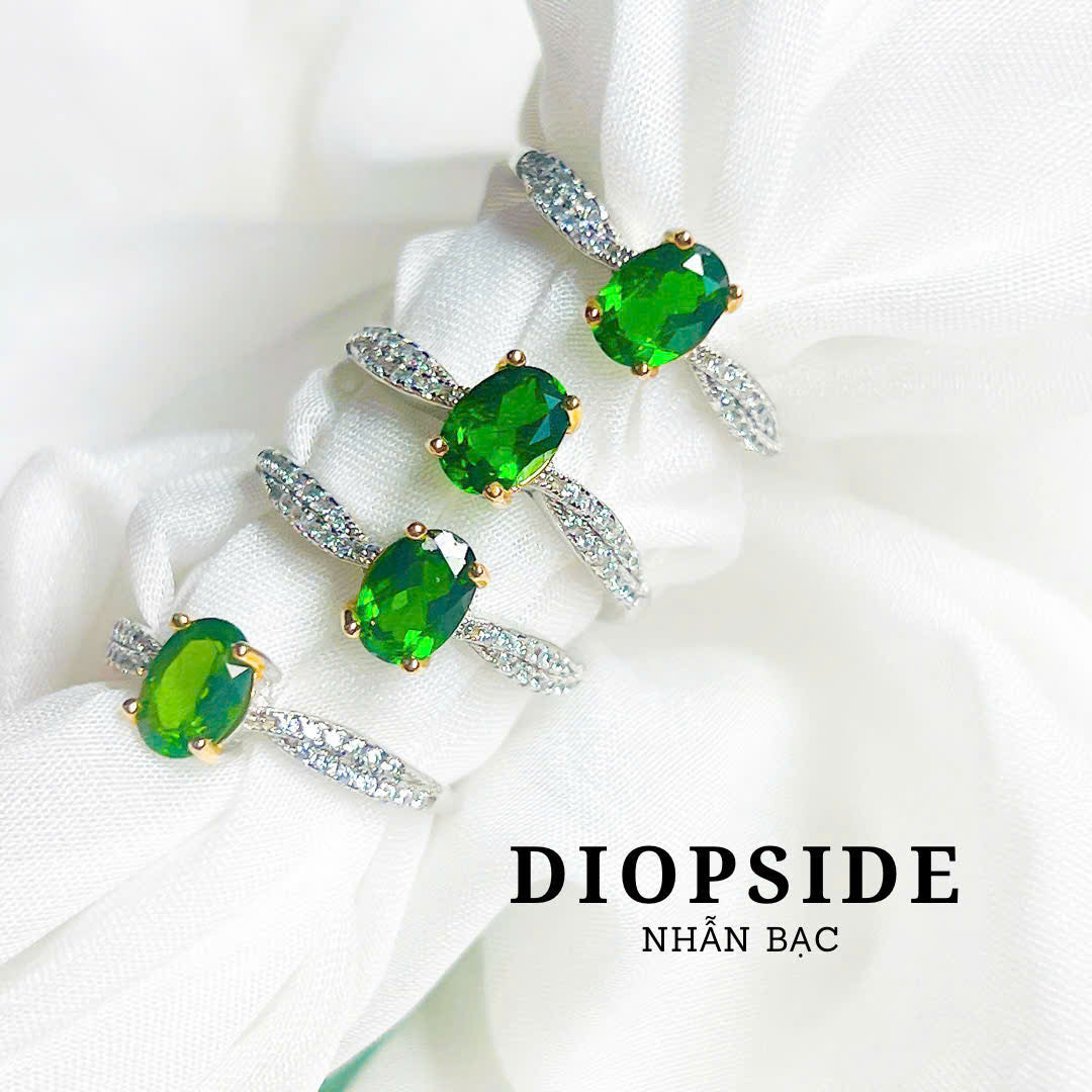 DIOPSIDE RING, GEMSTONE JEWELRY, STATEMENT RING, RING FOR WOMEN, ADJUSTABLE S925 SILVER RING, BIRTHSTONE JEWELRY, GREEN GEMSTONE RING