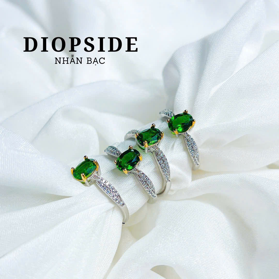 DIOPSIDE RING, GEMSTONE JEWELRY, STATEMENT RING, RING FOR WOMEN, ADJUSTABLE S925 SILVER RING, BIRTHSTONE JEWELRY, GREEN GEMSTONE RING