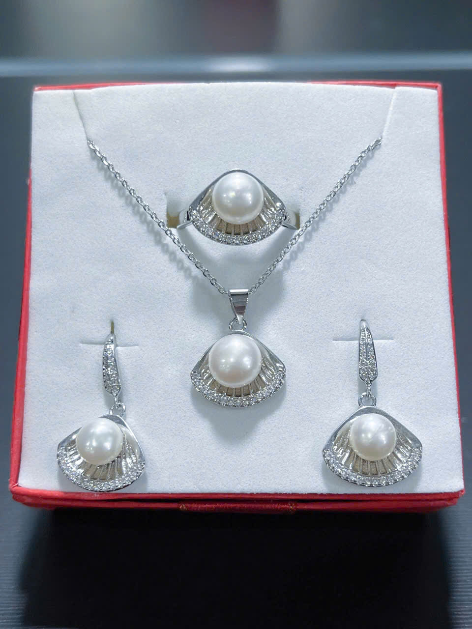 STERLING SILVER FRESHWATER PEARL, DESIGNED PEARL JEWELRY SET, NATURAL PEARL SET, ELEGENT JEWELRY SET, ELEGENT PEARL NECKLACE, WEDDING GIFT, PERFECT GIFT FOR HER