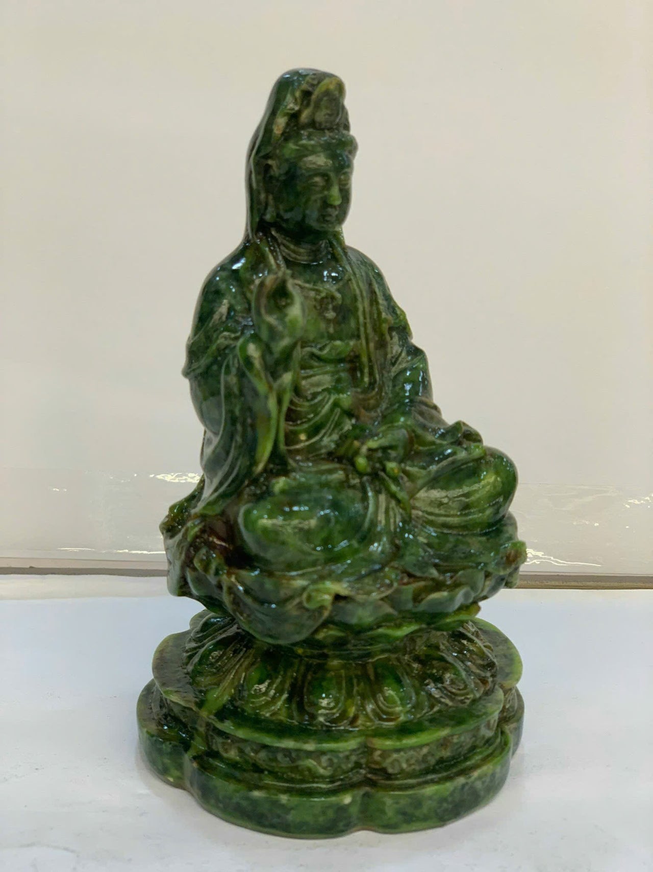 GUANYIN BUDDHA JADE STATUE, HANDCARVED JADE STONE BUDDHA, STATUE SMALL FOR HOME, SYMBOLIZES HAPPINESS AND GOOD FORTUNE, HOME AND GARDEN DECORATIVE