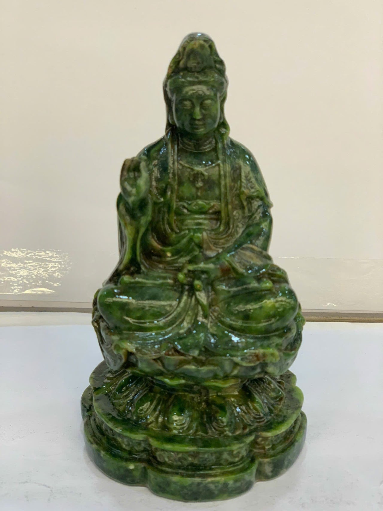 GUANYIN BUDDHA JADE STATUE, HANDCARVED JADE STONE BUDDHA, STATUE SMALL FOR HOME, SYMBOLIZES HAPPINESS AND GOOD FORTUNE, HOME AND GARDEN DECORATIVE