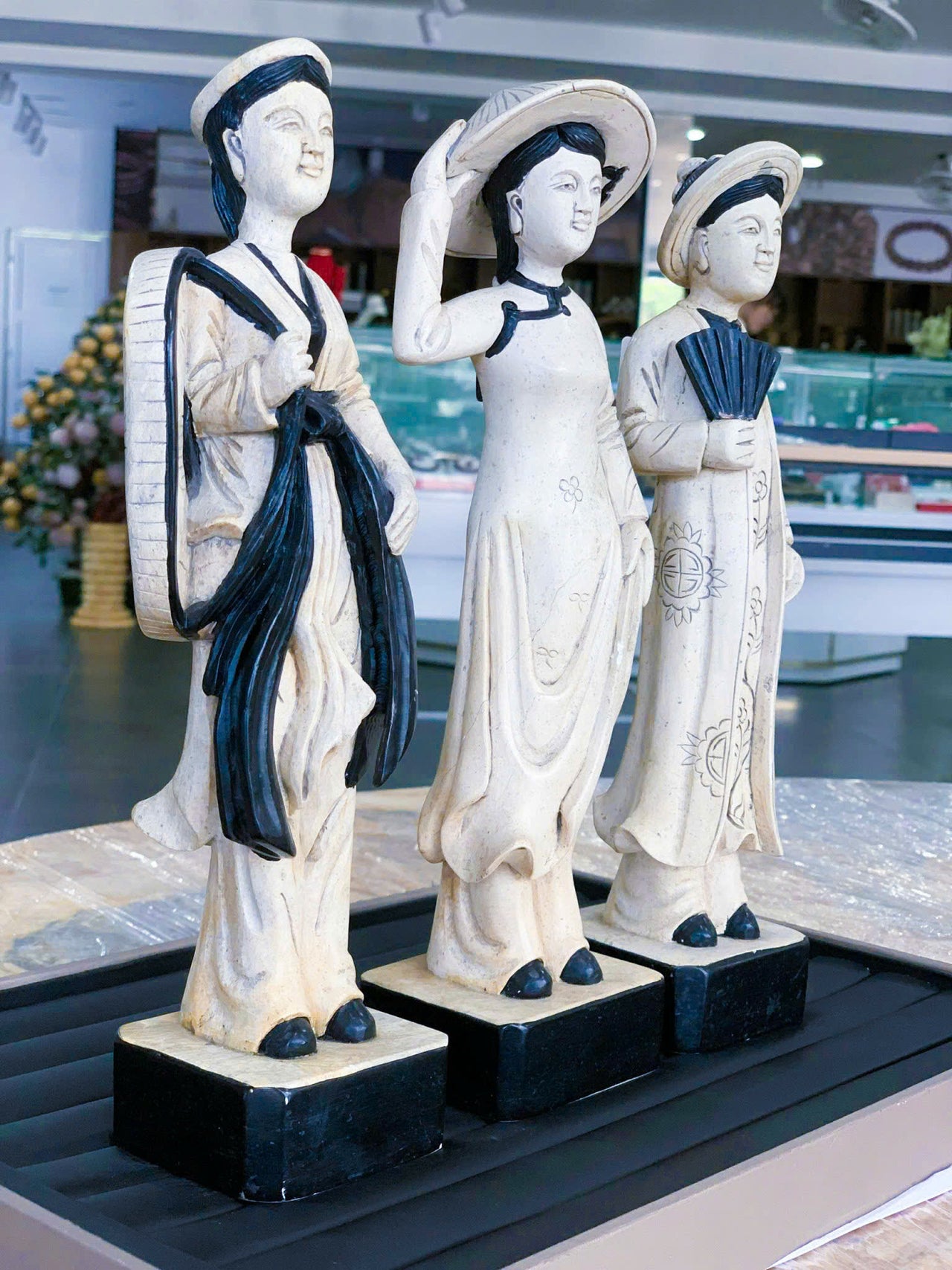 COLLECTION OF VIETNAMESE TRADITIONAL STATUE, FINGURE STONE VIETNAMESE, HANDCRAFTED STATUES FROM DIFFERENT REGION OF VIETNAM, VIETNAMESE GIFT, VIETNAMESE HANDICRAFT